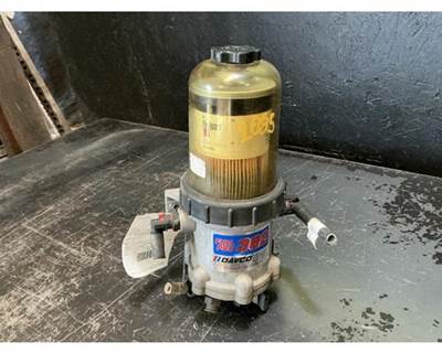 International LT625 Fuel / Water Separator