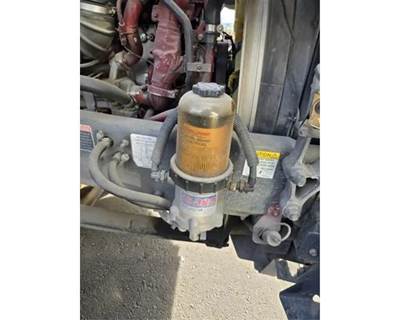 Mack CXU613T Fuel / Water Separator