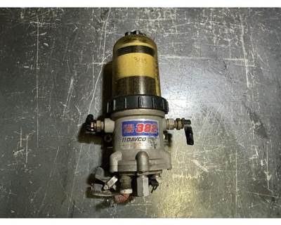 Mack CXU613T Fuel / Water Separator