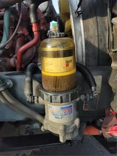 Mack Pinnacle CXU612 Fuel / Water Separator for a Mack CXU612