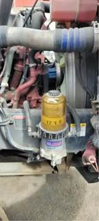 Mack Pinnacle CXU612 Fuel / Water Separator for a Mack CXU612