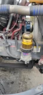 Mack Pinnacle CXU612 Fuel / Water Separator for a Mack CXU612