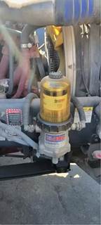 Mack Pinnacle CXU612 Fuel / Water Separator for a Mack CXU612