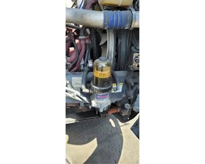 Mack Pinnacle CXU612 Fuel / Water Separator for a Mack CXU612