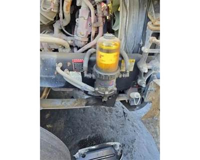 Mack Pinnacle CXU613 Fuel / Water Separator for a Mack CXU613