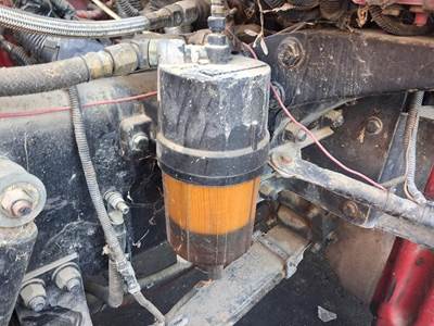 Peterbilt 386 Fuel / Water Separator