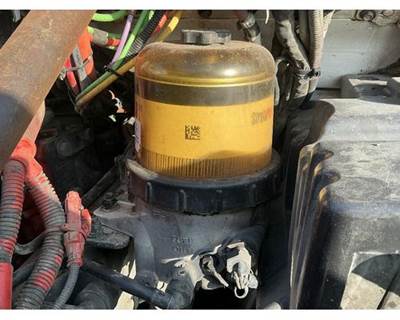 Peterbilt 579 Fuel / Water Separator