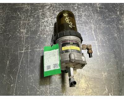 Volvo VNL Fuel / Water Separator