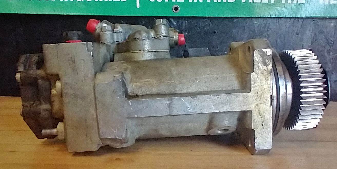 Detroit DD13 Fuel Gear Pump for a 2012 Freightliner Cascadia 125 For