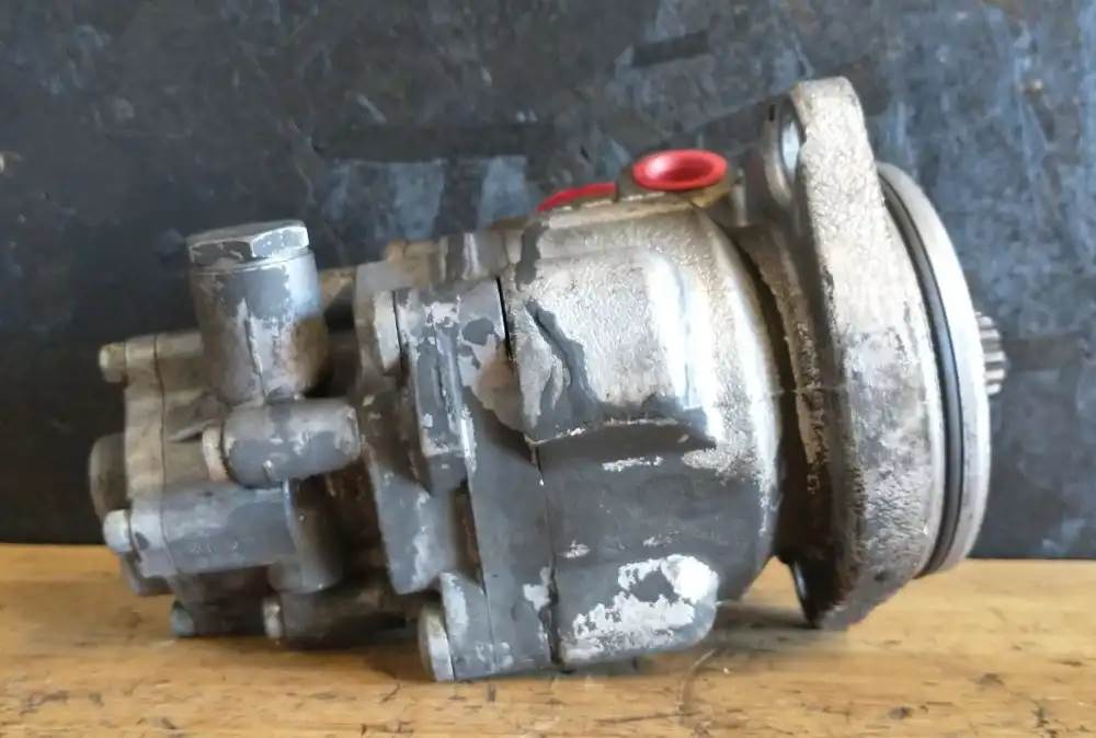 Paccar MX13 Fuel Gear Pump for a 2012 Peterbilt 386 For Sale Fresno