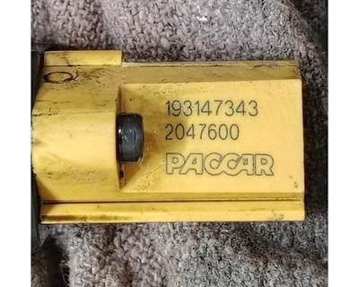 Paccar MX-13 EPA17 Fuel Injector