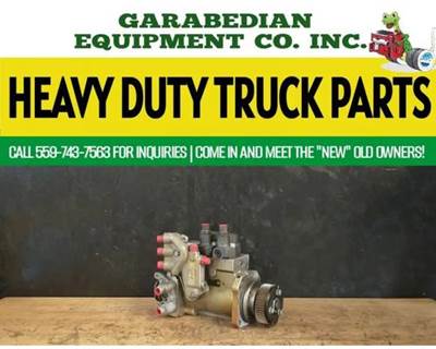 Detroit DD13 Fuel Pump for a Freightliner Cascadia 125