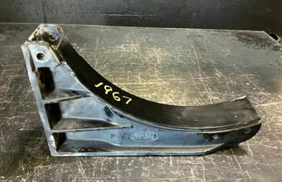 Peterbilt 386 Fuel Tank Strap / Bracket