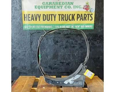 Peterbilt 387 Fuel Tank Strap / Bracket