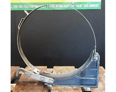 Peterbilt 387 Fuel Tank Strap / Bracket
