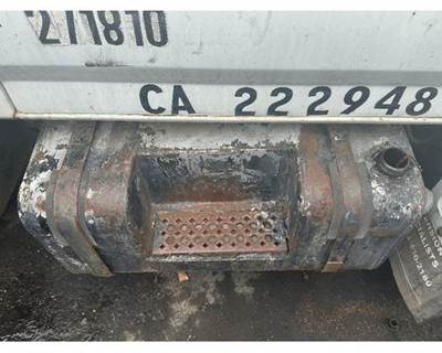 Ford F-700 Right Fuel Tank for a Ford F700