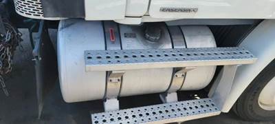 Freightliner Cascadia 113 Right Fuel Tank