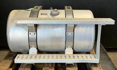 Freightliner Cascadia 113 Right Fuel Tank