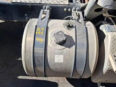 Freightliner Cascadia 113 Right Fuel Tank
