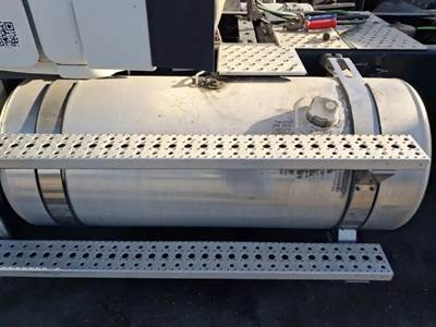 Freightliner Cascadia 113 Left Fuel Tank