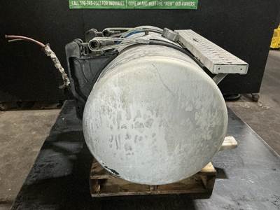 Freightliner Cascadia 113 Right Fuel Tank