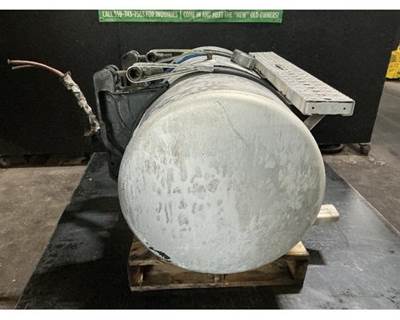 Freightliner Cascadia 113 Right Fuel Tank