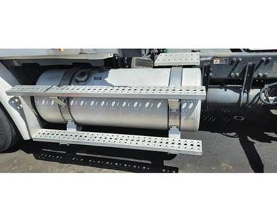 Freightliner Cascadia 113 Left Fuel Tank