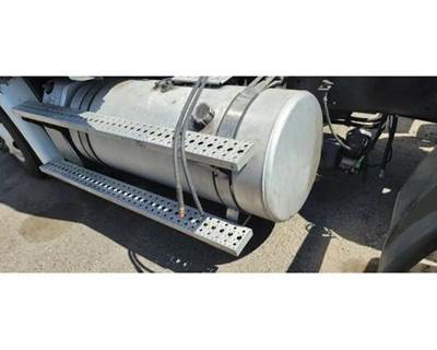 Freightliner Cascadia 113 Left Fuel Tank