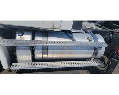 Freightliner Cascadia 113 Left Fuel Tank