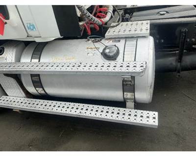 Freightliner Cascadia 113 Fuel Tank for a Freightliner CASCADIA
