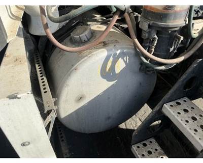 Freightliner Cascadia 113 Fuel Tank for a Freightliner CASCADIA