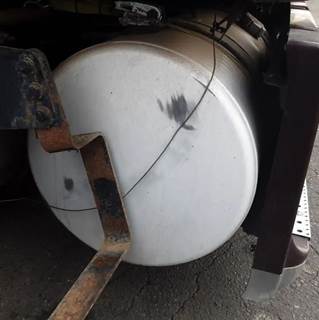 Freightliner Cascadia 125 Right Fuel Tank