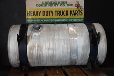 Freightliner Cascadia 125 Left Fuel Tank