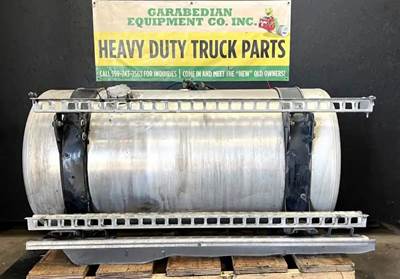 Freightliner Cascadia 125 Left Fuel Tank