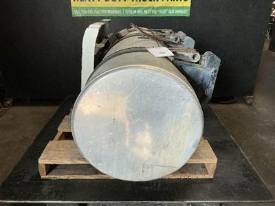 Freightliner Cascadia 125 Left Fuel Tank