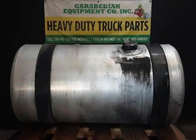 Freightliner Cascadia 125 Right Fuel Tank