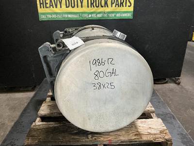 Freightliner Cascadia 125 Right Fuel Tank