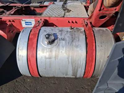 Freightliner Cascadia 125 Right Fuel Tank