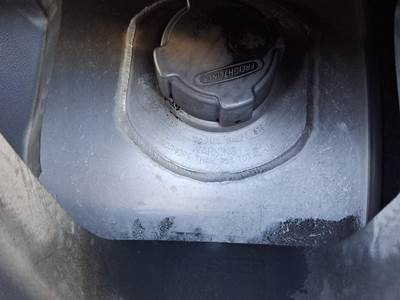 Freightliner Cascadia 125 Fuel Tank for a Freightliner CASCADIA