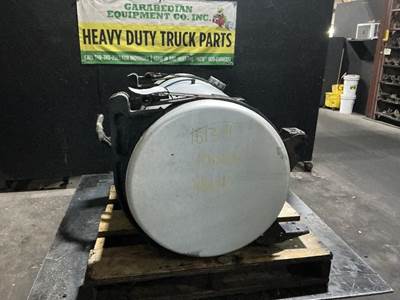 Freightliner Cascadia 125 Fuel Tank