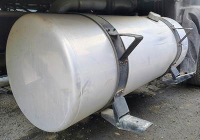 Freightliner Cascadia 125 Right Fuel Tank