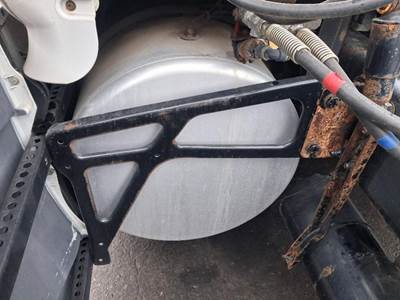 Freightliner Cascadia 125 Left Fuel Tank for a Freightliner CASCADIA