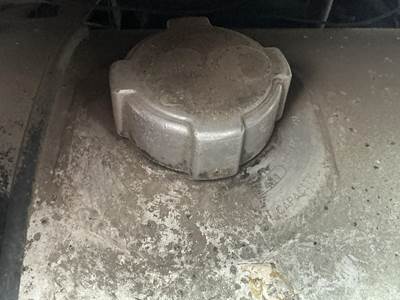 Freightliner Cascadia 125 Left Fuel Tank for a Freightliner CASCADIA