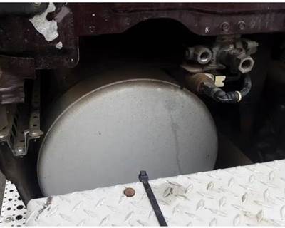 Freightliner Cascadia 125 Left Fuel Tank