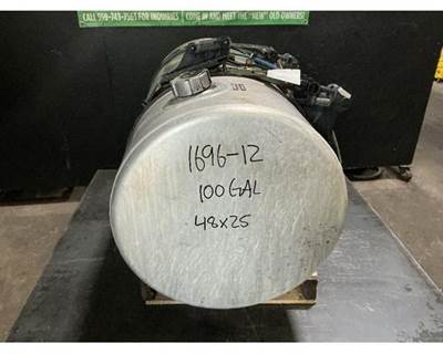 Freightliner Cascadia 125 Left Fuel Tank