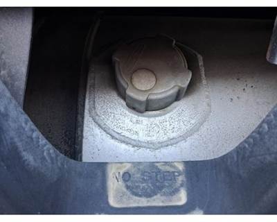 Freightliner Cascadia 125 Right Fuel Tank