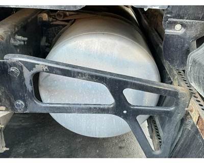 Freightliner Cascadia 125 Right Fuel Tank for a Freightliner CASCADIA