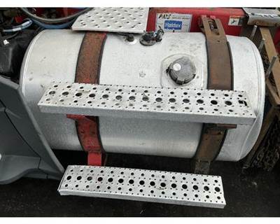 Freightliner Cascadia 125 Fuel Tank for a Freightliner CASCADIA