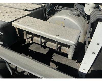Freightliner Cascadia 125 Fuel Tank for a Freightliner CASCADIA