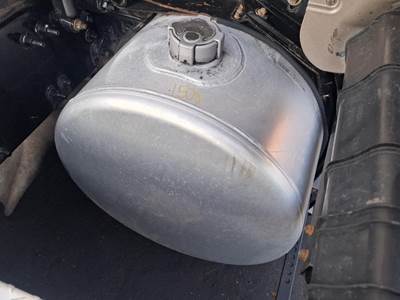 Freightliner Cascadia 126 Fuel Tank for a Freightliner CASCADIA